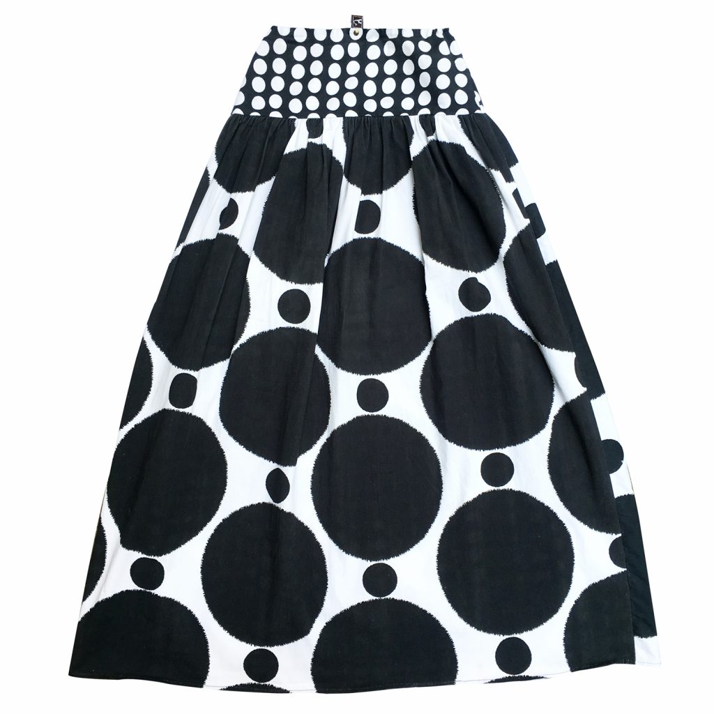 dizajnerska suknja Dots